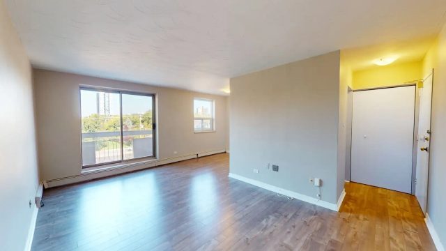 forest-ave-apartments-hamilton-on-building-photo-1