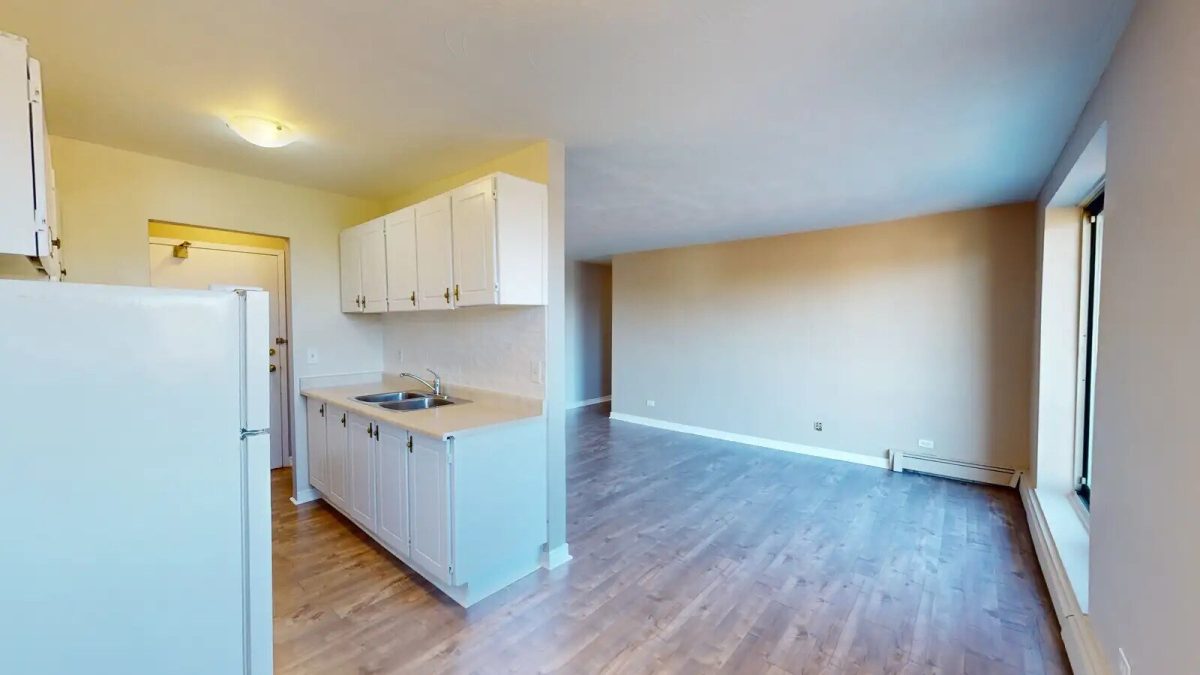 forest-ave-apartments-hamilton-on-building-photo-3